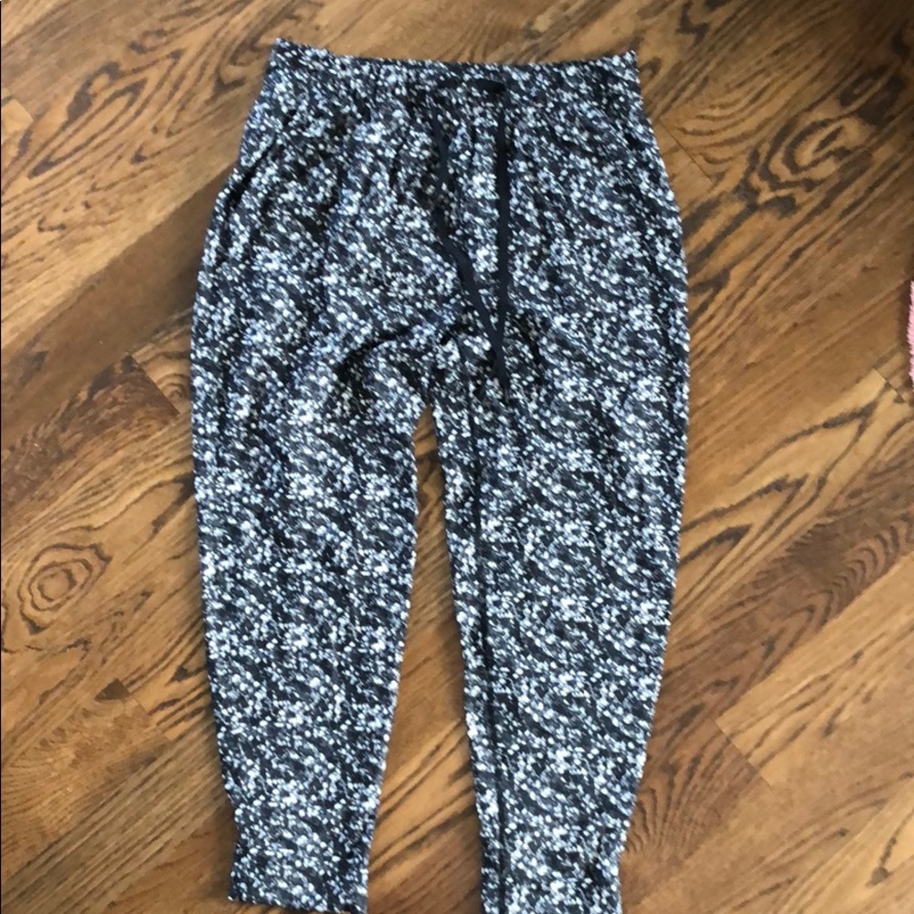 Lululemon pants-sequin